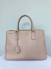 Prada Pudra  Çanta