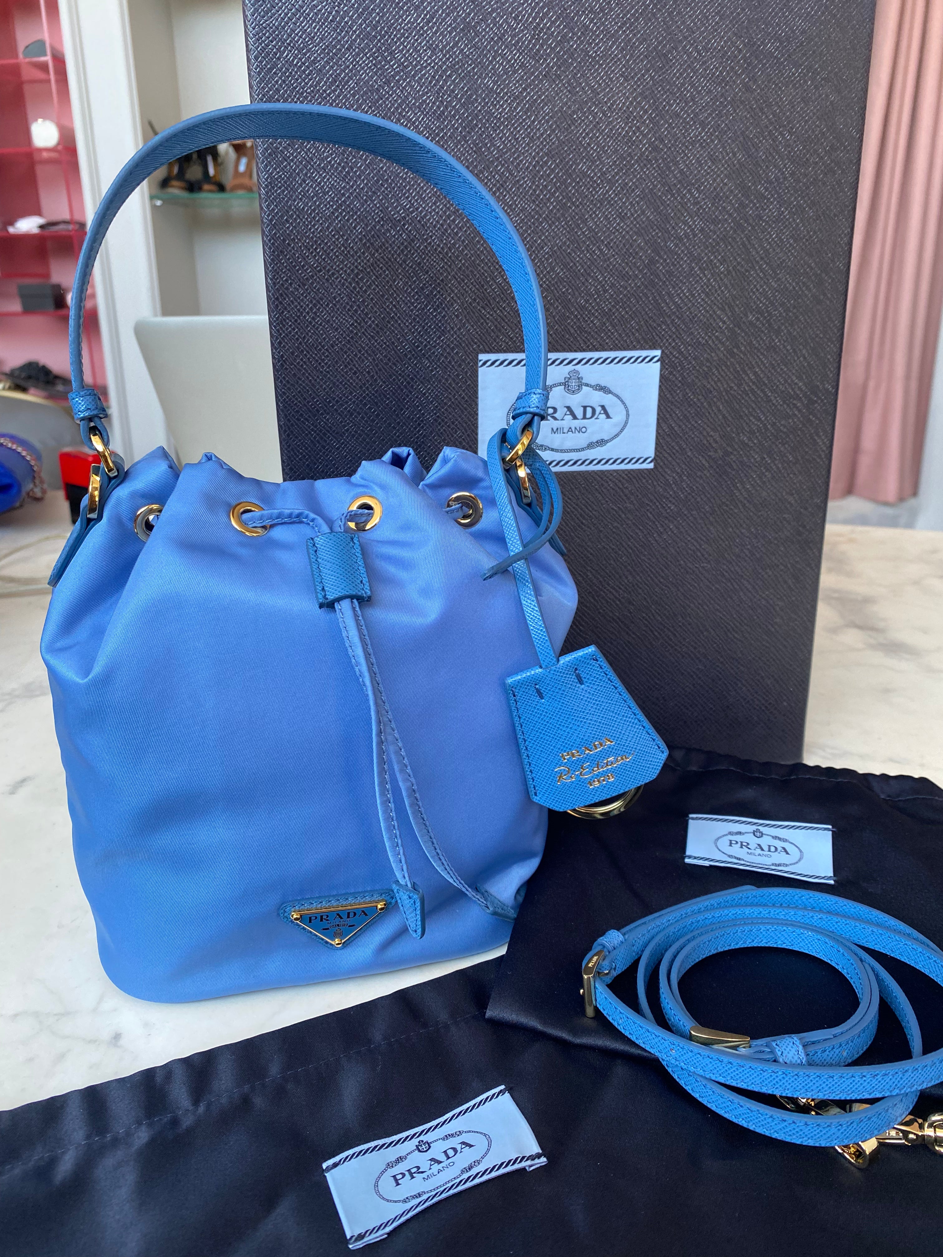 Prada Mavi Çanta