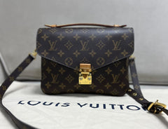 Louis Vuitton Metis Kahverengi Renk Standart Beden  Çanta