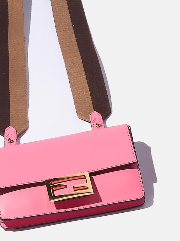 Fendi Flat Baguette Mini Çanta Pembe - Standart