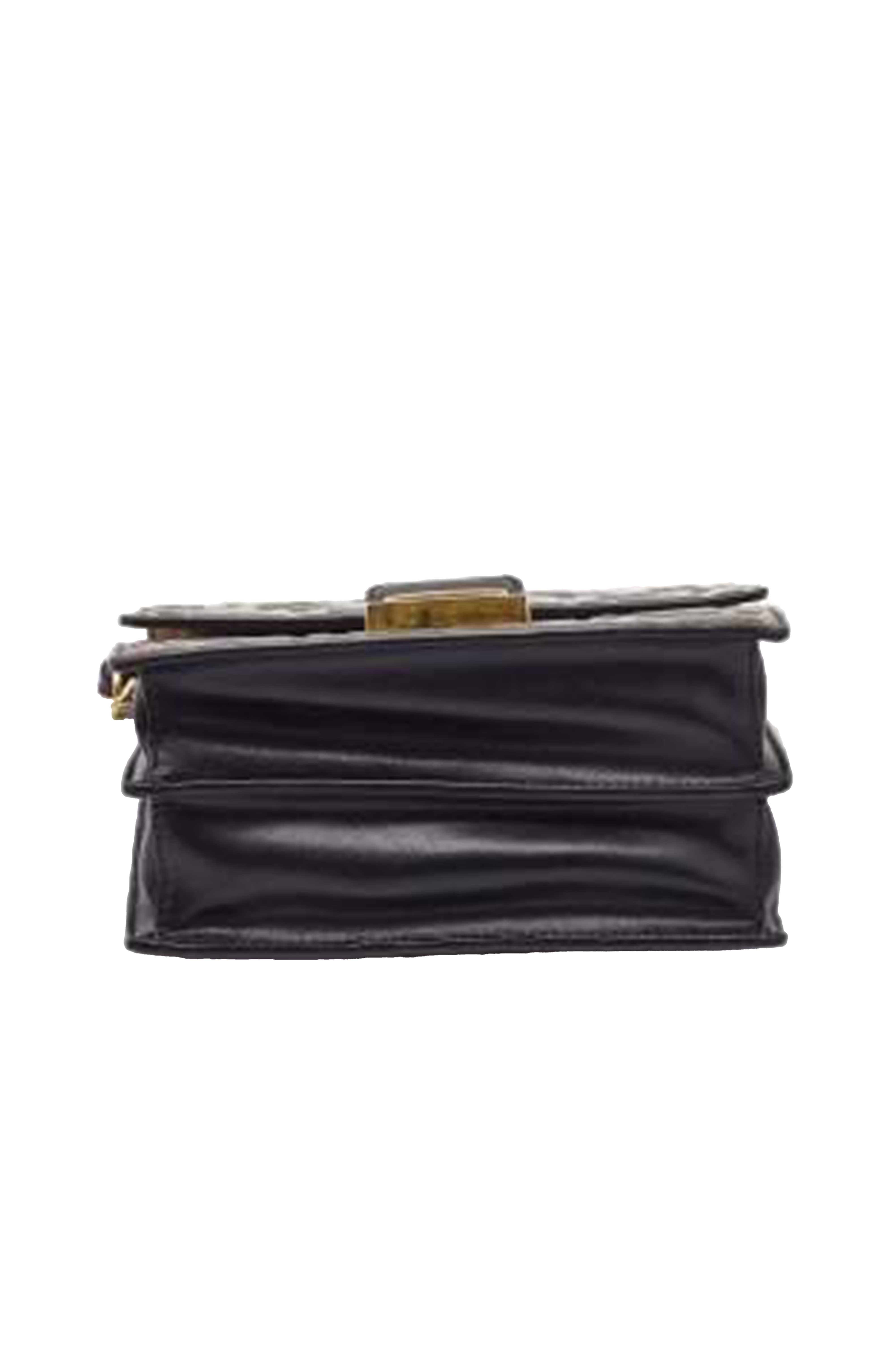 Fendi FFロゴポーチ 7N0016 0128 Fendi FF Logo Çanta – Peony Collective