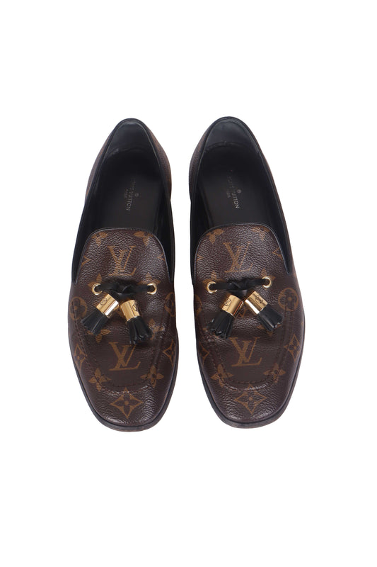 Louis Vuitton Loafer - 39